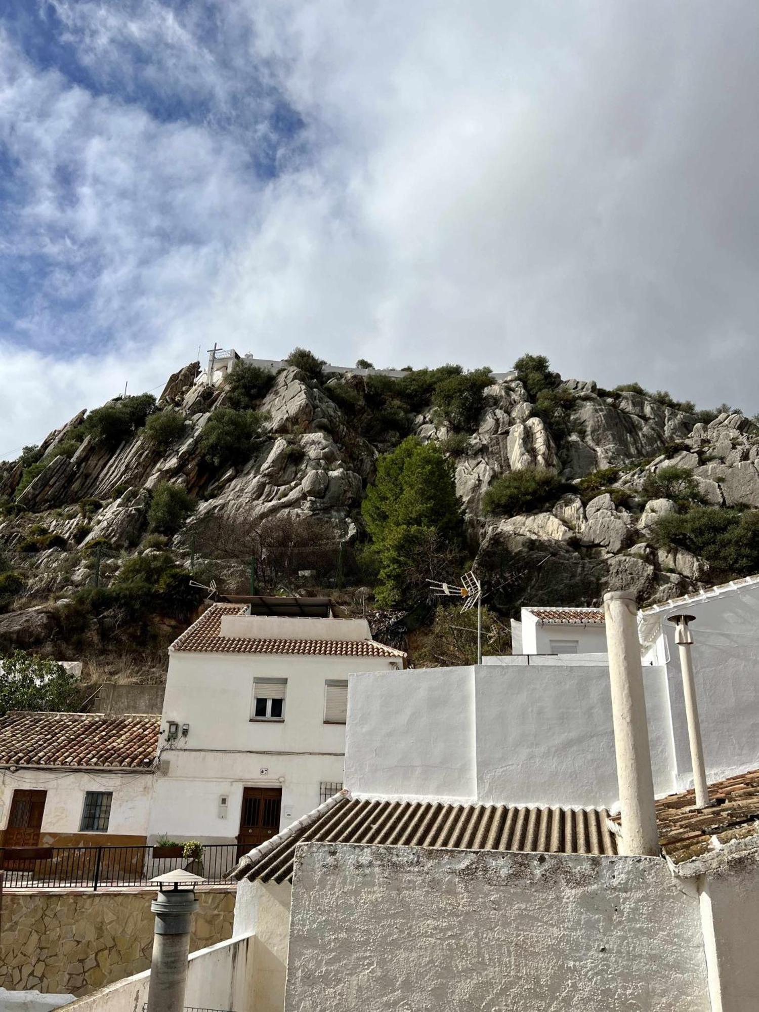 Casabell 3 Caminito Del Rey Apartment Valle de Abdalagis Exterior photo